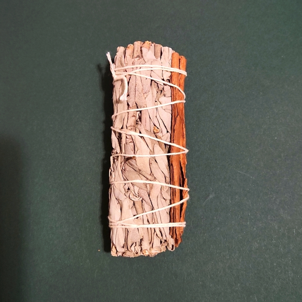 White sage & cinnamon smudge stick